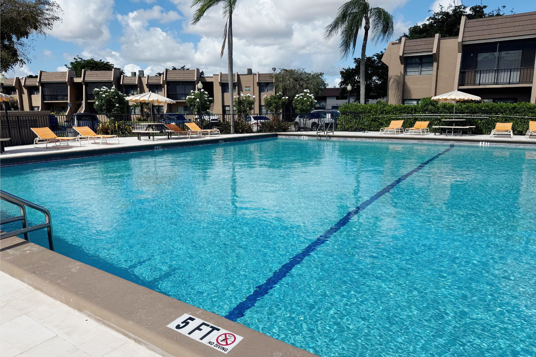 Courtyards At Miami Lakes